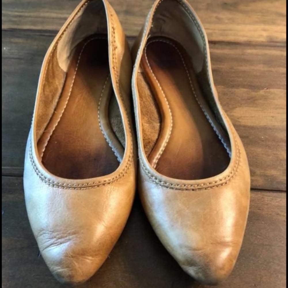 Frye Regina Ballet Flat in Cognac